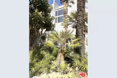 601 Coeur D Alene Ave #2, Venice, CA 90291 - Photo 1