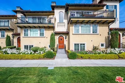 201 Avenue A ##C, Redondo Beach, CA 90277 - Photo 1
