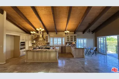 4127 W 176th St, Torrance, CA 90504 - Photo 1