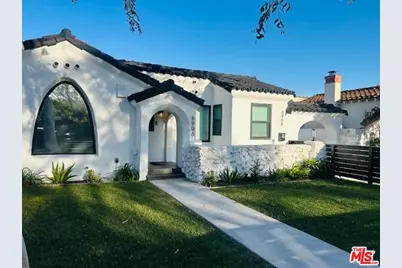 8906 S Harvard Blvd, Los Angeles, CA 90047 - Photo 1