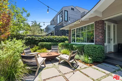 929 Marco Pl, Venice, CA 90291 - Photo 1