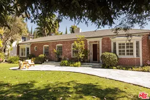 632 S Arden Blvd, Los Angeles, CA 90005 - Photo 1