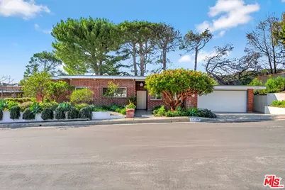 16798 Charmel Ln, Pacific Palisades, CA 90272 - Photo 1