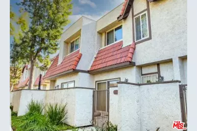 27656 Ironstone Dr #2, Canyon Country, CA 91387 - Photo 1