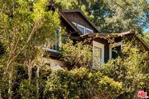 425 Hillside Ln, Santa Monica, CA 90402 - Photo 1