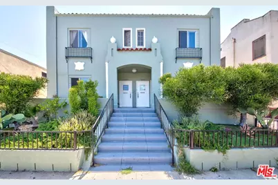 1662 S Harvard Blvd, Los Angeles, CA 90006 - Photo 1