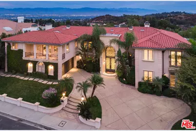 3016 Elvido Dr, Los Angeles, CA 90049 - Photo 1
