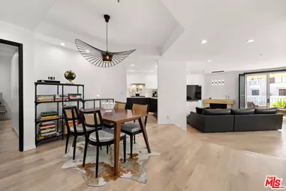 245 Main St #210, Venice, CA 90291 - Photo 1