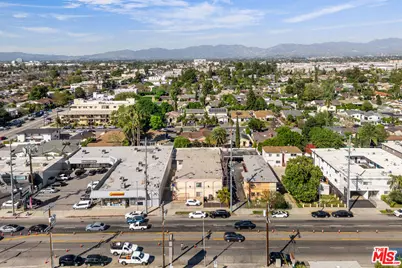 13631 Vanowen St, Van Nuys, CA 91405 - Photo 1