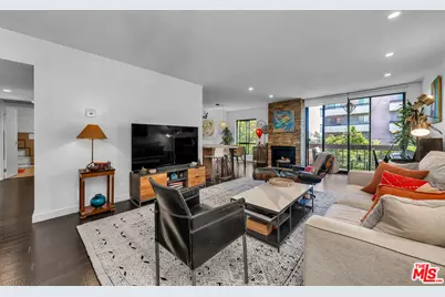 7300 Franklin Ave #548, Los Angeles, CA 90046 - Photo 1