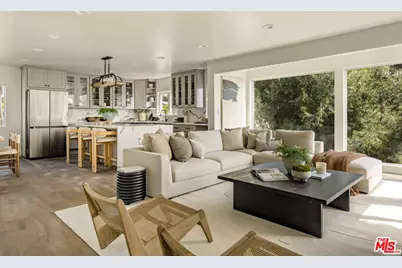 2370 San Marco Dr, Los Angeles, CA 90068 - Photo 1