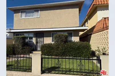559 Hyde Park Pl #3, Inglewood, CA 90302 - Photo 1