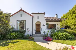 445 N Lucerne Blvd, Los Angeles, CA 90004 - Photo 1