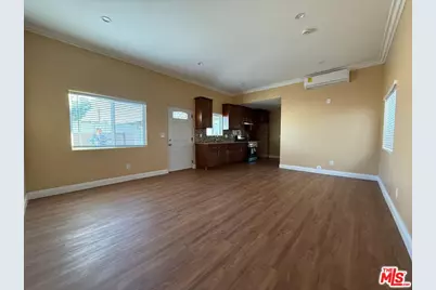 7632 Kraft Ave, North Hollywood, CA 91605 - Photo 1