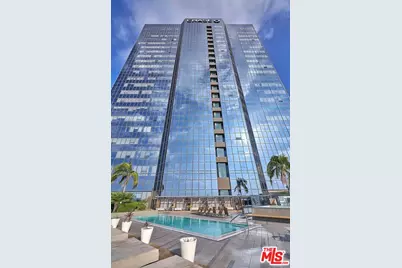 1100 Wilshire Blvd #3001, Los Angeles, CA 90017 - Photo 1