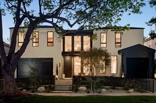 565 Toyopa Dr, Pacific Palisades, CA 90272 - Photo 1