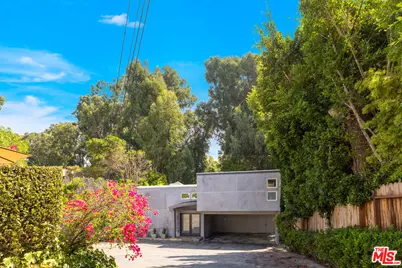 420 S Westgate Ave, Los Angeles, CA 90049 - Photo 1