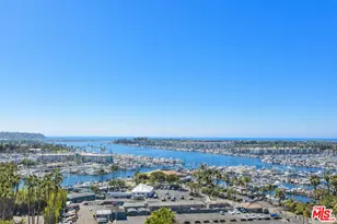 13650 Marina Pointe Dr, Marina del Rey, CA 90292 - Photo 1