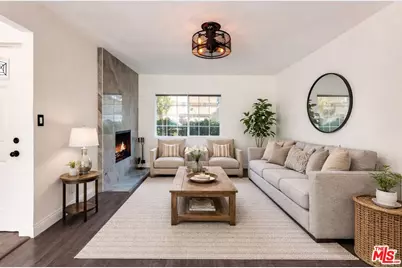 18318 Gresham St, Northridge, CA 91325 - Photo 1