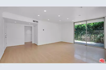 6251 Coldwater Canyon Ave #101, North Hollywood, CA 91606 - Photo 1