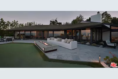 4 Buckboard Ln, Rolling Hills, CA 90274 - Photo 1