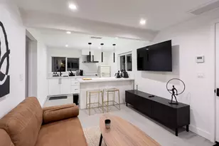 414 Buena Vista Dr, Ojai, CA 93023 - Photo 1