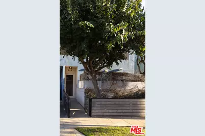 612 Flower Ave #C, Venice, CA 90291 - Photo 1