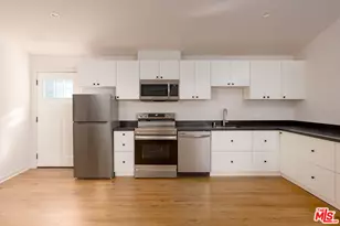 126 Franklin Ct, Glendale, CA 91205 - Photo 1