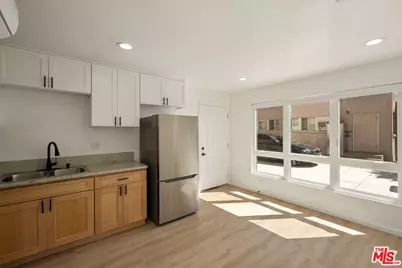 435 W Elk Ave, Glendale, CA 91204 - Photo 1