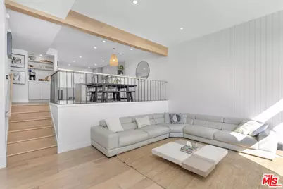 4350 Glencoe Ave #2, Marina del Rey, CA 90292 - Photo 1
