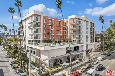 453 S Kenmore Ave #514, Los Angeles, CA 90020 - Photo 1