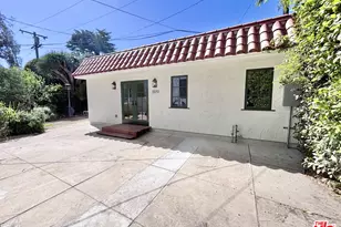 1979 Kenmore Ave, Los Angeles, CA 90027 - Photo 1