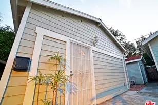 109 S Laurel Ave, Los Angeles, CA 90048 - Photo 1