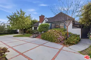 563 Wilcox Ave, Los Angeles, CA 90004 - Photo 1