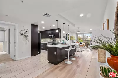 540 S Kenmore Ave #303, Los Angeles, CA 90020 - Photo 1