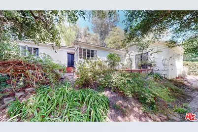 10321 Chrysanthemum Ln, Los Angeles, CA 90077 - Photo 1