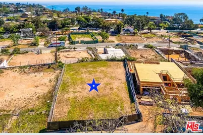 16814 Bollinger Dr, Pacific Palisades, CA 90272 - Photo 1