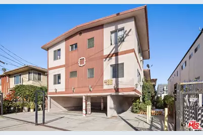 436 Normandie Pl, Los Angeles, CA 90004 - Photo 1