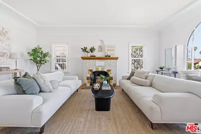 5513 S Mullen Ave, Los Angeles, CA 90043 - Photo 1