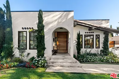 358 N Bronson Ave, Los Angeles, CA 90004 - Photo 1