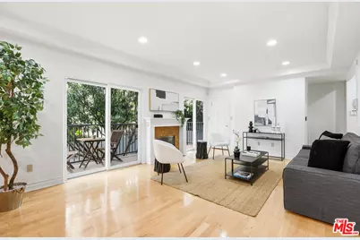 1712 S Barrington Ave #5, Los Angeles, CA 90025 - Photo 1