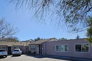 6141 Hazeltine Ave, Van Nuys, CA 91401 - Photo 1