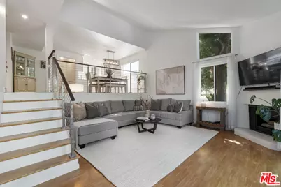 15157 Magnolia Blvd #F, Sherman Oaks, CA 91403 - Photo 1
