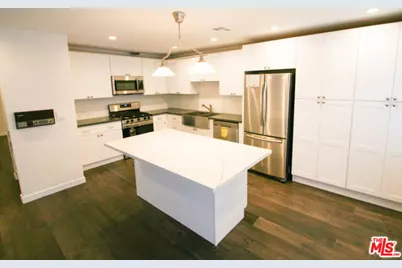 1418 26th St #3, Santa Monica, CA 90404 - Photo 1