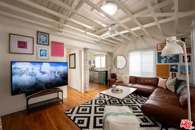 1032 N Hayworth Ave, West Hollywood, CA 90046 - Photo 1