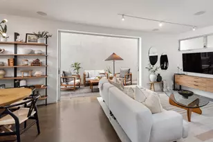 705 Sunset Ave #1/4, Venice, CA 90291 - Photo 1