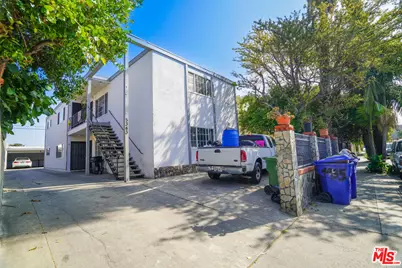 5343 Carlin St, Los Angeles, CA 90016 - Photo 1