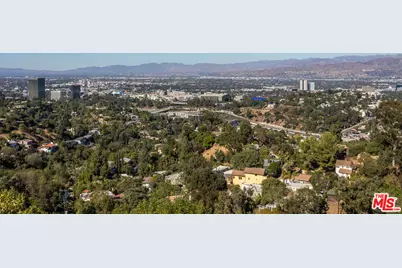7177 Pacific View Dr, Los Angeles, CA 90068 - Photo 1