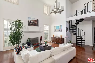 964 Hancock Ave #302, West Hollywood, CA 90069 - Photo 1