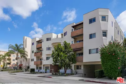 5016 Bakman Ave #401, North Hollywood, CA 91601 - Photo 1